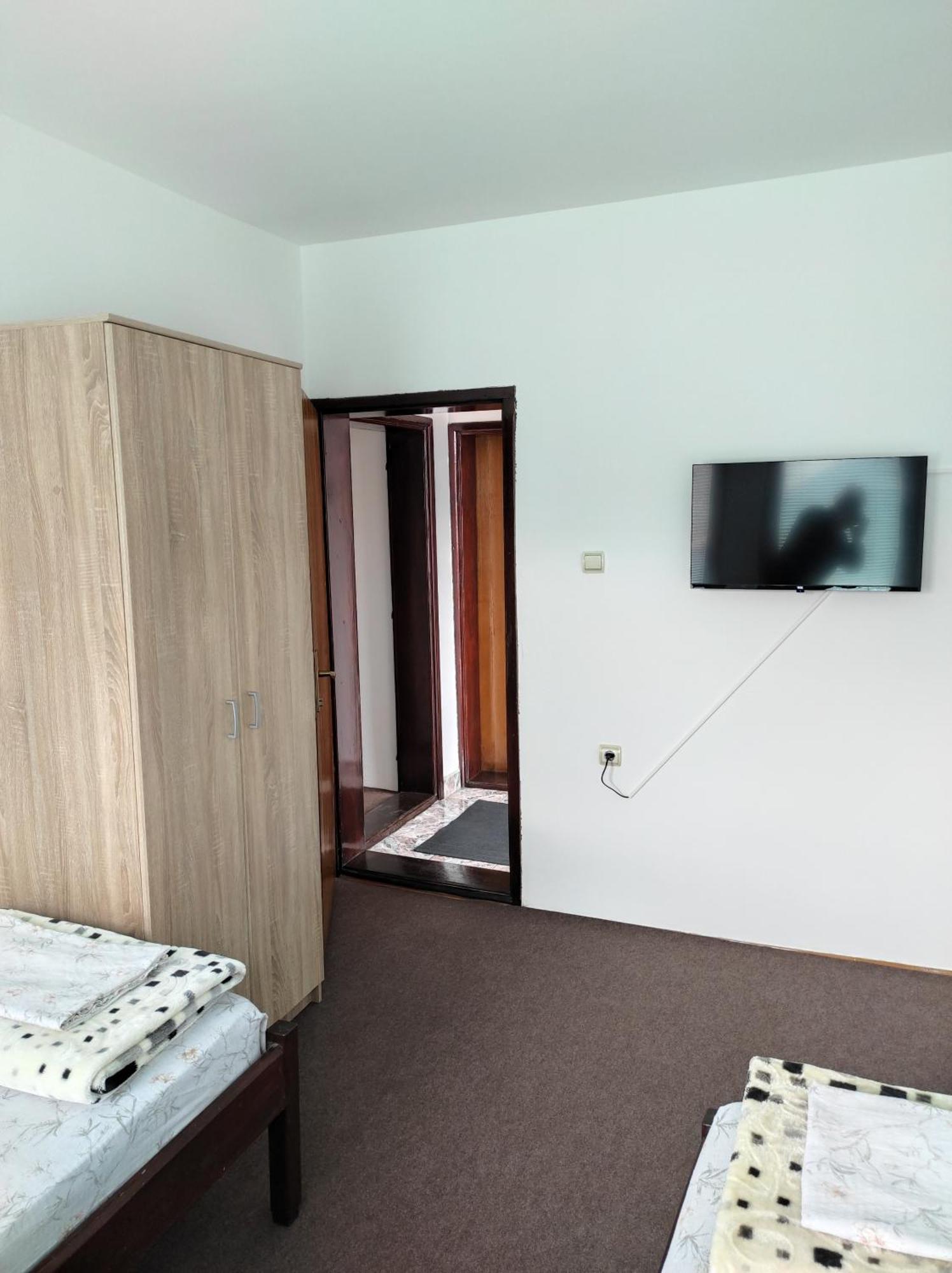 Mico Np Guest House Novi Pazar Exterior photo